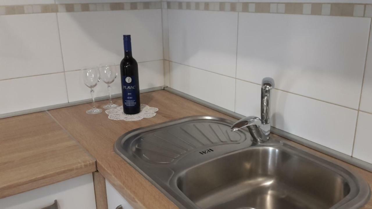 BašanijaRenato公寓 外观 照片